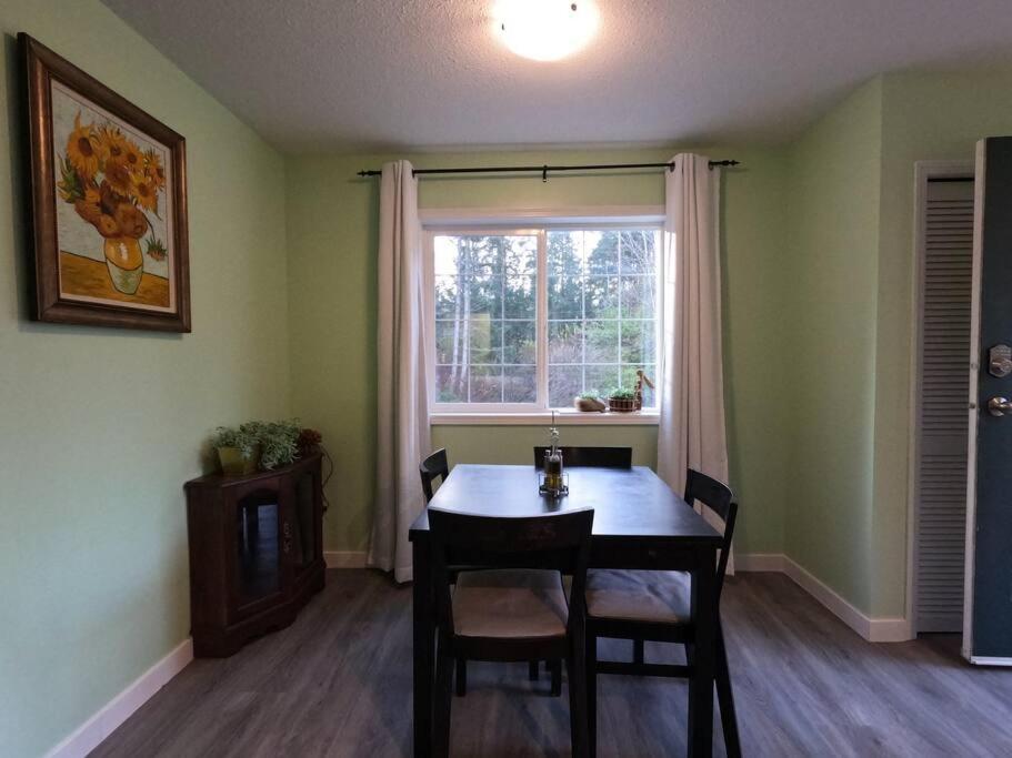 Countryroad Cozy 2Bedrooms Suite2 Nanaimo Exterior foto